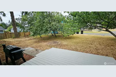 9050 Quinault Drive NE, Olympia, WA 98516 - Photo 13