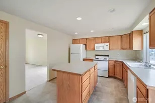 17809 112th Ave SE, Renton, WA 98055 - Photo 9