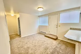 4209 37th Ave S, Seattle, WA 98118 - Photo 3