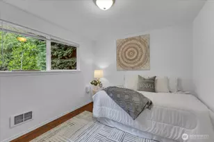 2427 200th Pl SW, Lynnwood, WA 98036 - Photo 21