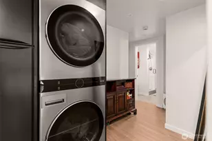 507 W Mercer St, Seattle, WA 98119 - Photo 11