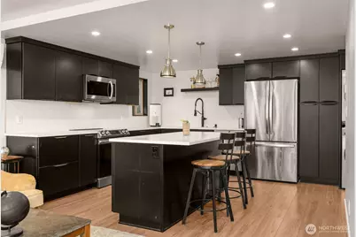 507 W Mercer St #401, Seattle, WA 98119 - Photo 7
