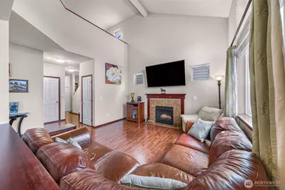 9212 11th Place NE #A, Lake Stevens, WA 98258 - Photo 7