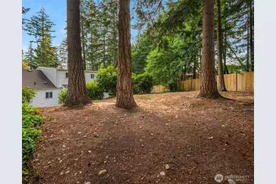4301 72nd Avenue W, University Place, WA 98466 - Photo 17
