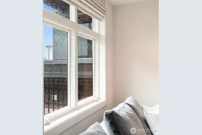 1 Ward Street #C, Seattle, WA 98109 - Photo 31