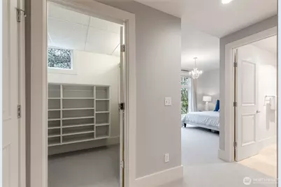 1 Ward Street #C, Seattle, WA 98109 - Photo 17