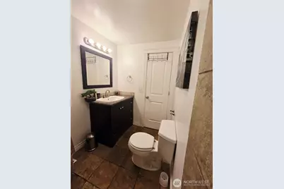 13711 Vickery Avenue E, Tacoma, WA 98446 - Photo 29