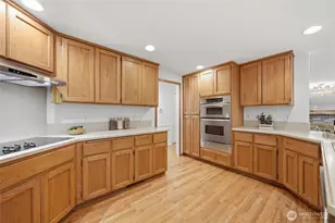 15634 27th Dr SE, Mill Creek, WA 98012 - Photo 9