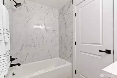 1402 159th Street Ct E, Tacoma, WA 98445 - Photo 29