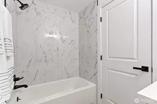 1402 159th St Ct E, Tacoma, WA 98445 - Photo 29