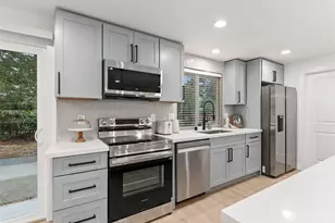 1402 159th St Ct E, Tacoma, WA 98445 - Photo 13