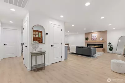 1402 159th Street Ct E, Tacoma, WA 98445 - Photo 5