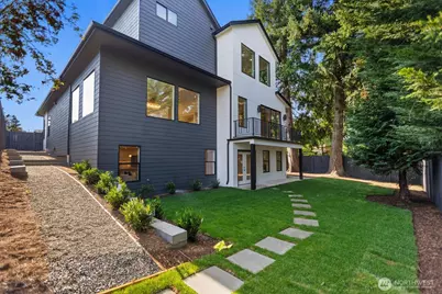 1626 172nd Avenue NE, Bellevue, WA 98008 - Photo 3