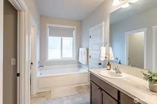 412 NE L St, Quincy, WA 98848 - Photo 27