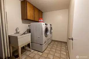5211 W Myrtlewood Ct, Spokane, WA 99208 - Photo 21