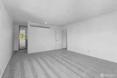 22211 6th Avenue S #301, Des Moines, WA 98198 - Photo 15