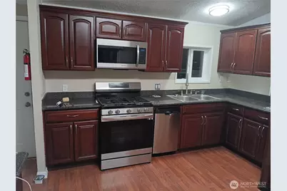 17410 52nd Avenue W #1, Lynnwood, WA 98037 - Photo 3