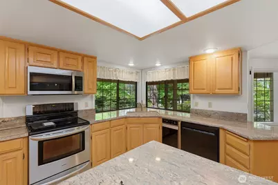 10405 50th Street Ct NW, Gig Harbor, WA 98335 - Photo 13