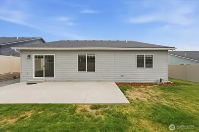 148 S Nevada Avenue, East Wenatchee, WA 98802 - Photo 31