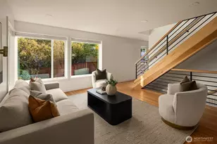 2615 W Crockett St, Seattle, WA 98199 - Photo 9
