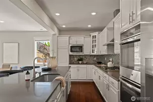 21221 41st Ave SE, Bothell, WA 98021 - Photo 9