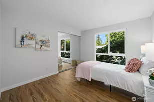 10221 NE 16th St, Bellevue, WA 98004 - Photo 33