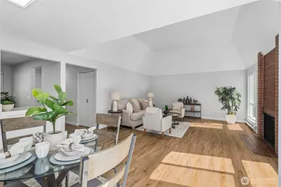 10221 NE 16th Street #H7, Bellevue, WA 98004 - Photo 15