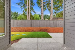 11608 194th Ave E, Bonney Lake, WA 98391 - Photo 15