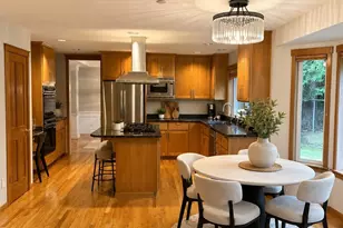 24819 SE 14th St, Sammamish, WA 98075 - Photo 11
