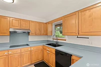 22719 58th Avenue E, Spanaway, WA 98387 - Photo 9