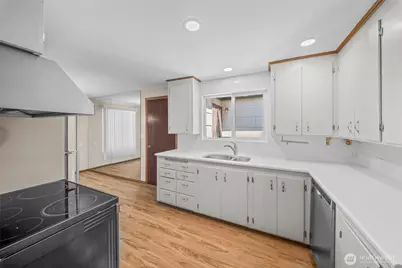 11502 29th Avenue SW, Seattle, WA 98146 - Photo 13