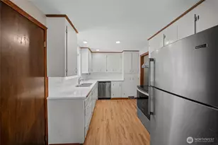 11502 29th Ave SW, Seattle, WA 98146 - Photo 11