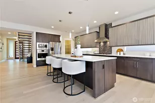 10034 Slater Ave NE, Kirkland, WA 98033 - Photo 11