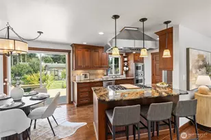 10501 25th Dr SE, Everett, WA 98208 - Photo 3