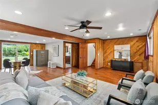10501 25th Dr SE, Everett, WA 98208 - Photo 11