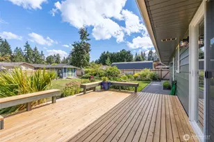 10501 25th Dr SE, Everett, WA 98208 - Photo 9