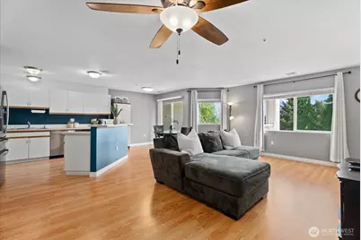 1318 37th Street #1408, Everett, WA 98201 - Photo 3