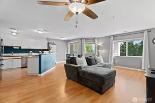 1318 37th St, Everett, WA 98201 - Photo 3