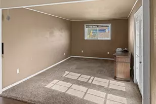 802 S Chelan Ave, Wenatchee, WA 98801 - Photo 23