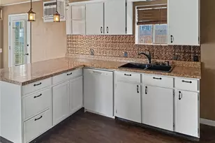 802 S Chelan Ave, Wenatchee, WA 98801 - Photo 25
