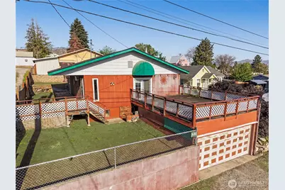 802 S Chelan Avenue, Wenatchee, WA 98801 - Photo 1