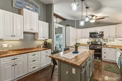 353 SE Highland Park Drive, College Place, WA 99324 - Photo 13