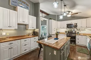 353 SE Highland Park Dr, College Place, WA 99324 - Photo 13