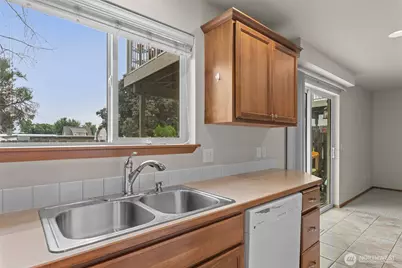 1005 Cascade Street, Wenatchee, WA 98801 - Photo 25