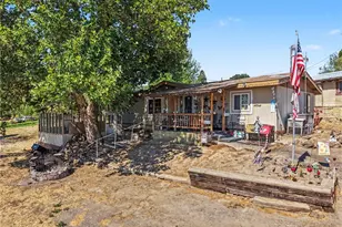 363 Baker Rd, Selah, WA 98942 - Photo 1