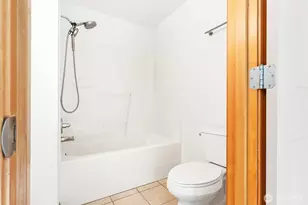 7220 Rainier Dr, Everett, WA 98203 - Photo 19