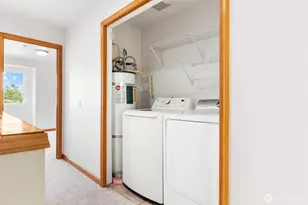 7220 Rainier Dr, Everett, WA 98203 - Photo 21