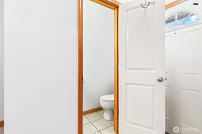 7220 Rainier Drive #105, Everett, WA 98203 - Photo 25