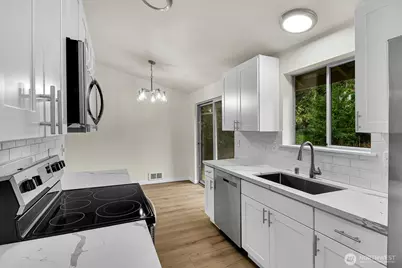 12408 82nd Avenue E, Puyallup, WA 98373 - Photo 5