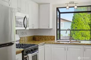 2723 Webber Ct, Steilacoom, WA 98388 - Photo 15